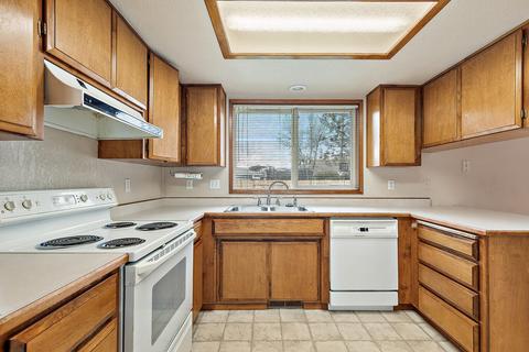 112 Parkway Cir, Phoenix, OR 97535 photo 11