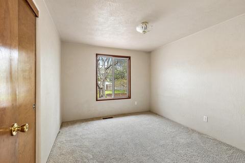 112 Parkway Cir, Phoenix, OR 97535 photo 17