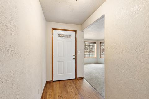 112 Parkway Cir, Phoenix, OR 97535 photo 9