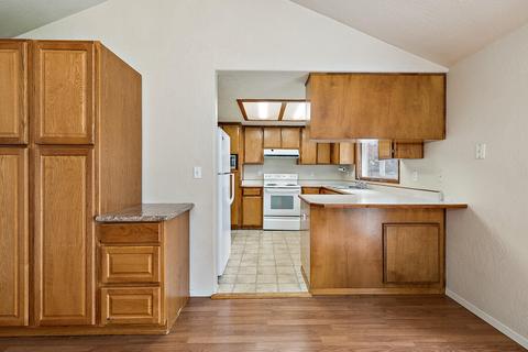 112 Parkway Cir, Phoenix, OR 97535 photo 14