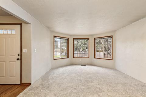 112 Parkway Cir, Phoenix, OR 97535 photo 6