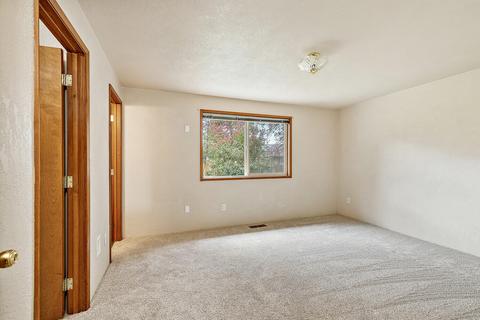 112 Parkway Cir, Phoenix, OR 97535 photo 22