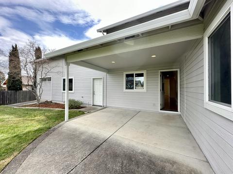 112 Walnut Pl, Phoenix, OR 97535 photo 69