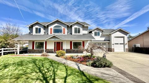 112 Walnut Pl, Phoenix, OR 97535 photo 1