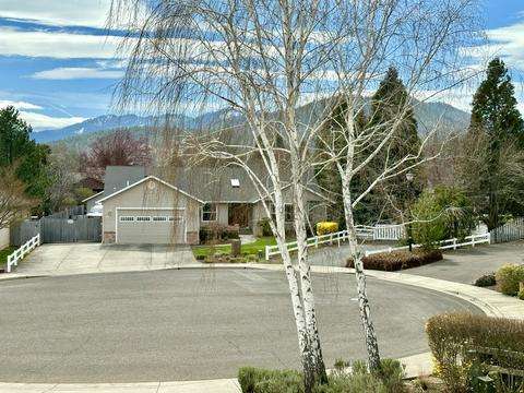 112 Walnut Pl, Phoenix, OR 97535 photo 86