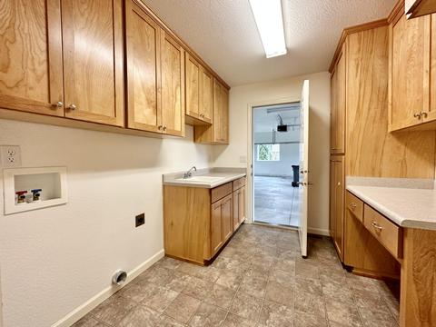 112 Walnut Pl, Phoenix, OR 97535 photo 25