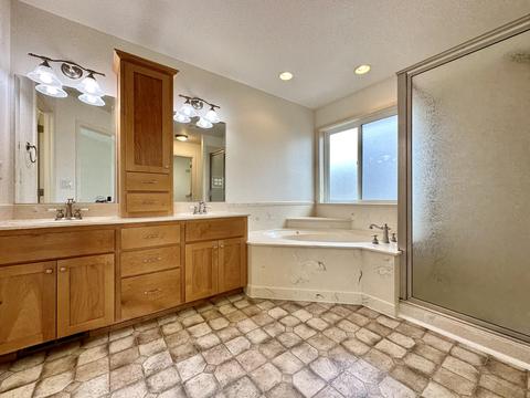 112 Walnut Pl, Phoenix, OR 97535 photo 38