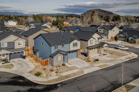 61809 SE Whitefish Ct, Bend, OR 97702