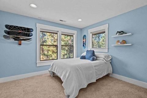 225 NW Skyliner Summit Loop, Bend, OR 97703 photo 28