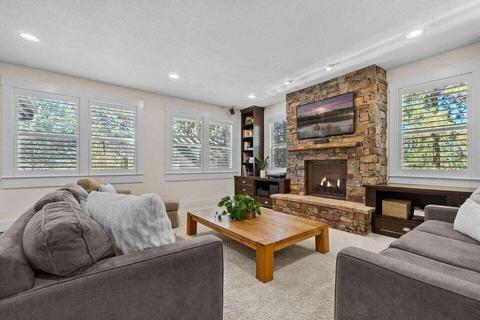 225 NW Skyliner Summit Loop, Bend, OR 97703 photo 10