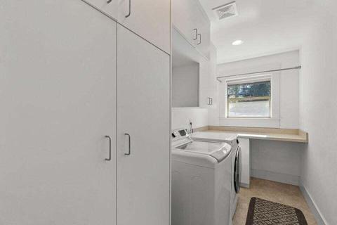 225 NW Skyliner Summit Loop, Bend, OR 97703 photo 32