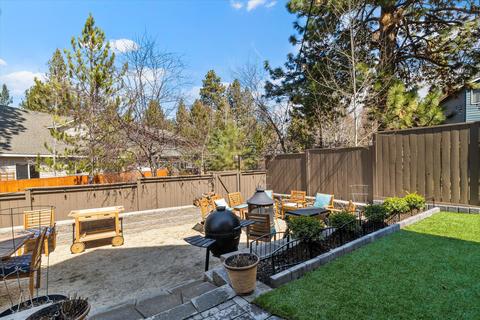 61269 SW Brookside Loop, Bend, OR 97702 photo 40