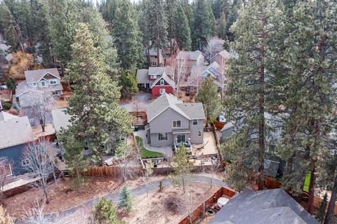 61269 SW Brookside Loop, Bend, OR 97702 photo 2