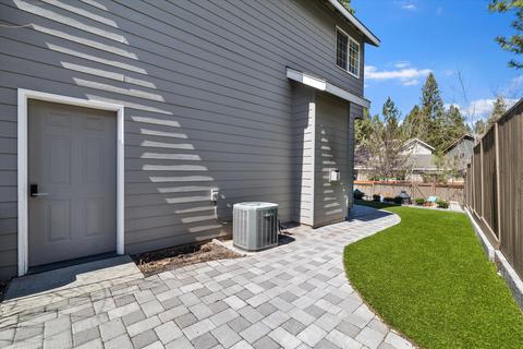 61269 SW Brookside Loop, Bend, OR 97702 photo 39