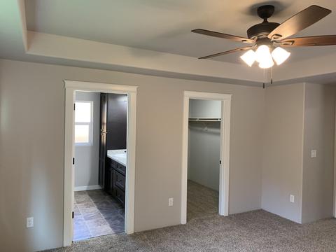 221 Samuel Lane Loop Rd, Phoenix, OR 97535 photo 11