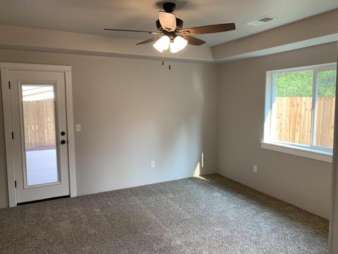 221 Samuel Lane Loop Rd, Phoenix, OR 97535 photo 10