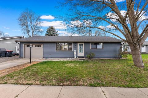2939 Far West Ave, Medford, OR 97501