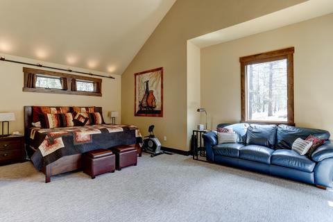 56390 Trailmere Cir, Bend, OR 97707 photo 15