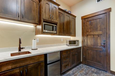 56390 Trailmere Cir, Bend, OR 97707 photo 13