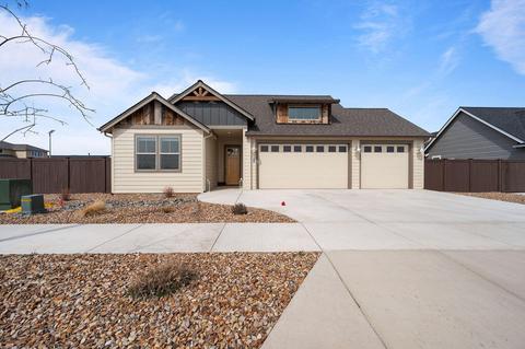 4445 SW Coyote Ave, Redmond, OR 97756