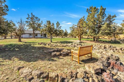 23040 Bronco Ct, Bend, OR 97701 photo 26