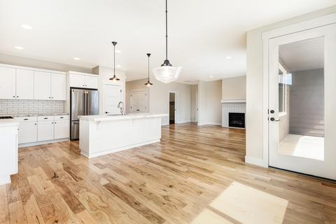 1295 NE Hoover Loop, Bend, OR 97701 photo 13
