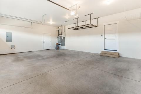1295 NE Hoover Loop, Bend, OR 97701 photo 24