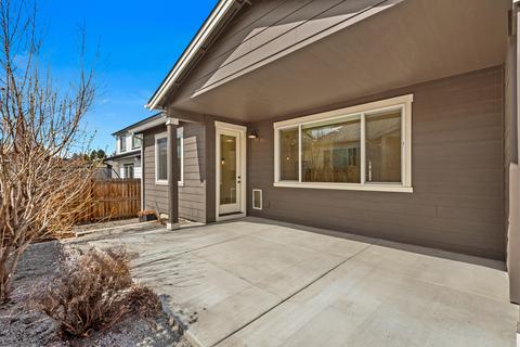 1295 NE Hoover Loop, Bend, OR 97701 photo 26