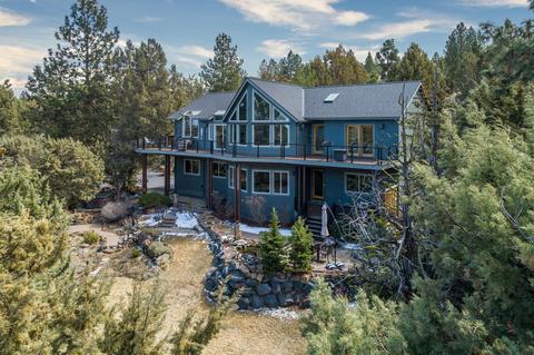 1117 NW Foxwood Pl, Bend, OR 97703