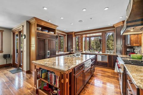19334 Green Lakes Loop, Bend, OR 97702 photo 11