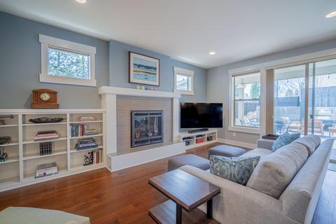 19159 Park Commons Dr, Bend, OR 97703 photo 9