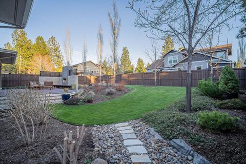 19159 Park Commons Dr, Bend, OR 97703 photo 41