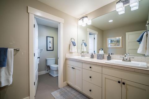 19159 Park Commons Dr, Bend, OR 97703 photo 29