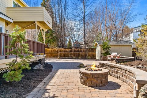 20588 NE Sierra Dr, Bend, OR 97701 photo 27