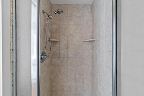 20588 NE Sierra Dr, Bend, OR 97701 photo 19