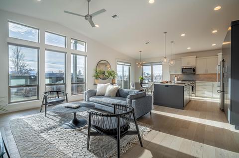 63177 Iner Loop, Bend, OR 97701 photo 5