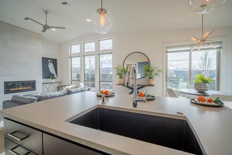 63177 Iner Loop, Bend, OR 97701 photo 12