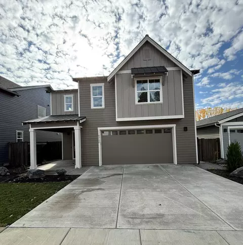 63150 NW Vista Meadow Ln #LOT 8, Bend, OR 97703