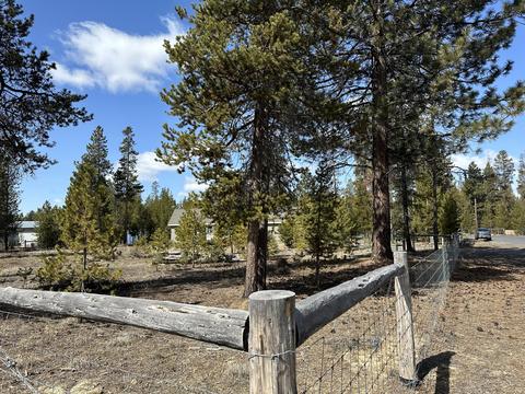 420 Hackett Dr, La Pine, OR 97739 photo 5