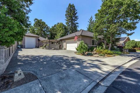 40 Pineridge Ln, Eagle Point, OR 97524 photo 4