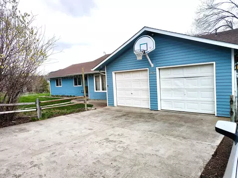 926 Willow St, Spray, OR 97874 photo 2