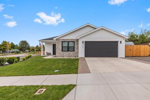 1904 Hannah Ln #LOT 10, Medford, OR 97504