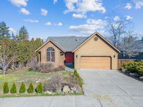 584 NE Soaring Ct, Bend, OR 97701