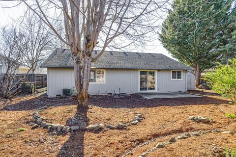 105 C Ct, Phoenix, OR 97535 photo 21