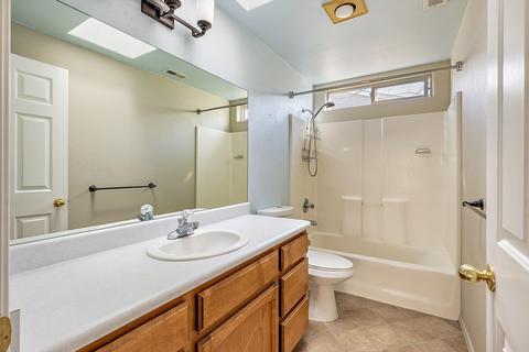 105 C Ct, Phoenix, OR 97535 photo 17