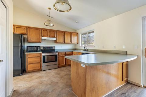 105 C Ct, Phoenix, OR 97535 photo 7