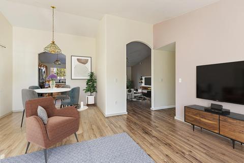 105 C Ct, Phoenix, OR 97535 photo 4