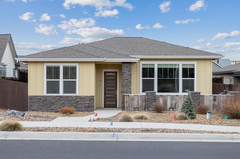 4096 SW Badger Ave, Redmond, OR 97756