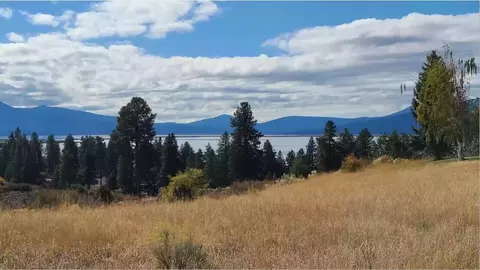 Tl3100 Dawn Loop, Chiloquin, OR 97624