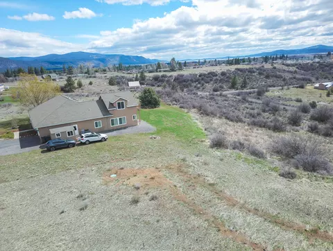 Tl3100 Dawn Loop, Chiloquin, OR 97624 photo 11